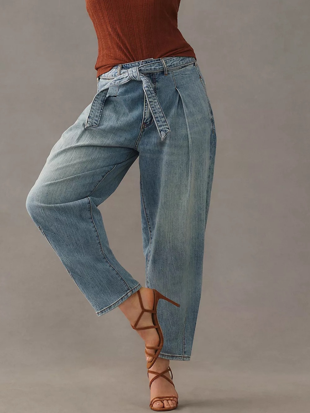 Anthroplogie Pilcro Reworked Balloon Mid-Rise Tapered Jeans - #415
